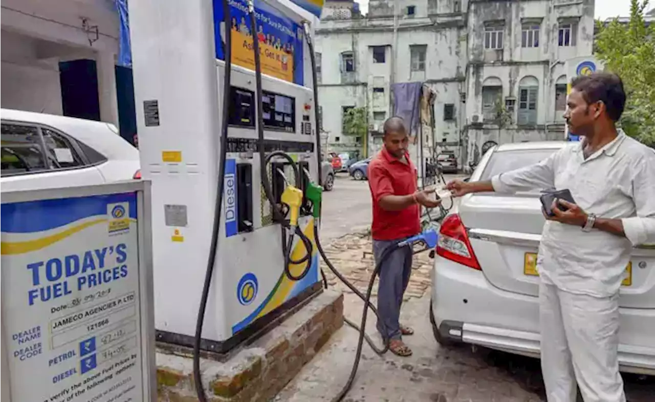 Petrol-Diesel Price Today: पेट्रोल हुआ सस्ता, डीजल के दाम भी गिरे, जानें आज के लेटेस्ट रेट » #1 Entertainment & Top News Blog