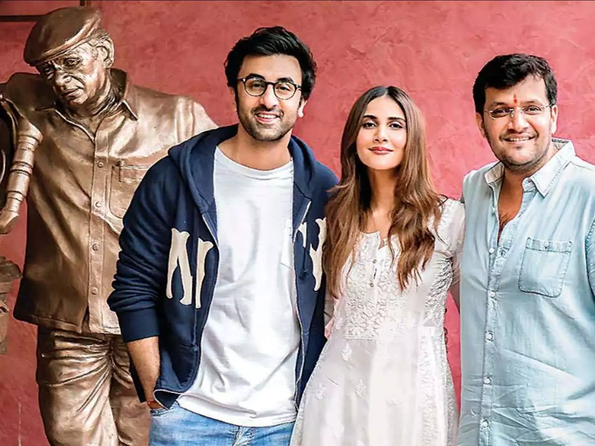 शमशेरा टीज़र में मसीहा के रूप में रणबीर कपूर; जबरदस्त अवतार में दिखे संजय दत्त