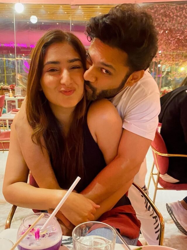 दिशा परमार-राहुल वैद्य अपनी पहली शादी की सालगिरह