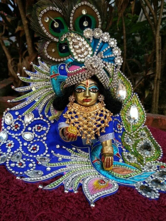 Happy Krishan Janmashtami Wishes GIF, Images, Photos Or Instagram, WhatsApp, Story