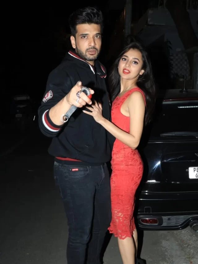 Tejasswi Prakash, Karan Kundrra meet Vishal Kotian to celebrate Ganesh Festival