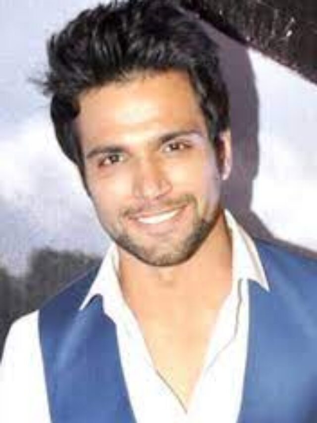 आशा नेगी से अलग होने के बाद ऋत्विक धंजानी पिछले तीन सालों से सिंगल हैं