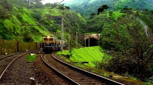 खूबसूरत हिल स्टेशन मुंबई के पास, माथेरान कर्जत और मालशेज घाट यात्रा, मुंबई वीकेंड गेटवे, मानसून में घूमने की जगह महाराष्ट्र, ट्रैकिंग और एडवेंचर डेस्टिनेशन
