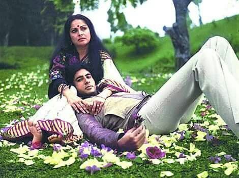 Amitabh Bachchan Rakhi Gulzar hit movies iconic pair romantic blockbuster Bollywood stars screen chemistry mother role