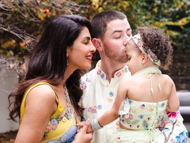 Priyanka Chopra Thanksgiving celebration 2024, Priyanka Chopra Nick Jonas Malti family photos, Bollywood Hollywood actress Priyanka Chopra Thanksgiving, Priyanka Chopra family celebration London, Priyanka Chopra special moments with Nick and Malti.