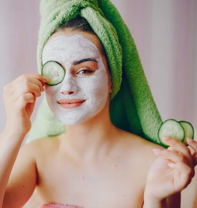 “5 Homemade Face Packs to Keep Your Skin Glowing & Cool This Summer – Make Them at Home!”