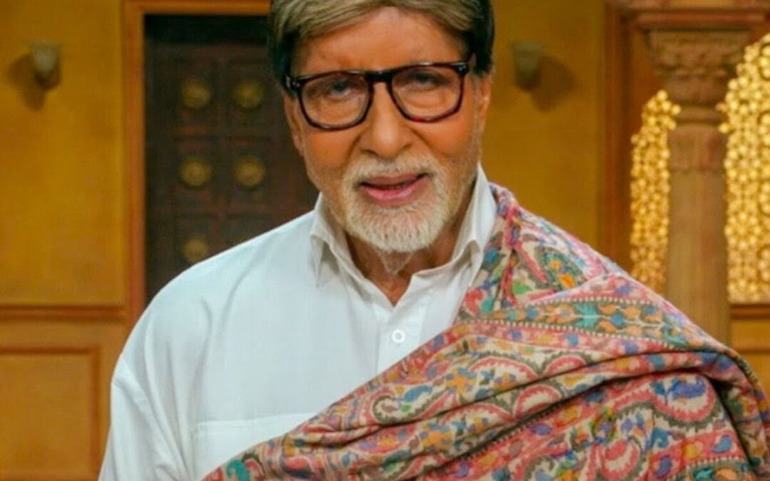 फाइटर शिप पर पहुंचे अमिताभ बच्चन, X पोस्ट में वीर जवानों को दिया सम्मान