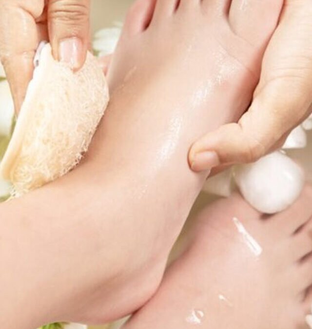 Pedicure At Home: Easy Natural Way to Get Rid of Cracked Heels