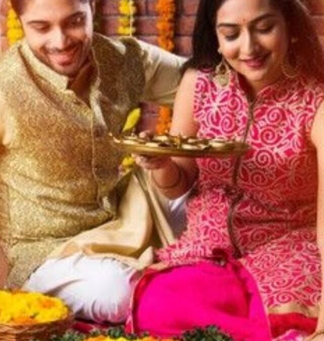 Easy Ways to Save Money This Festive Season – Budget-Friendly Diwali Shopping Tips