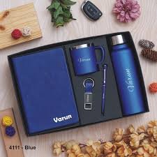 कस्टमाइज्ड डायरी, पर्सनलाइज्ड पेन सेट, कस्टम गिफ्ट आइडिया, ऑफिस गिफ्ट सेट, प्रीमियम स्टेशनरी